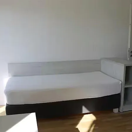 Appartamento In Wohngemeinschaft Im Land Of Living Regensburg